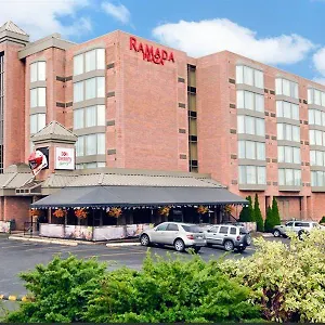 Ramada Coral Hotel