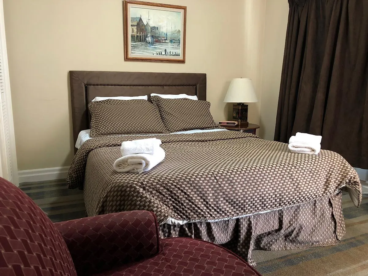 E-Lodge Near The Falls Niagara Falls 2*,  Canada